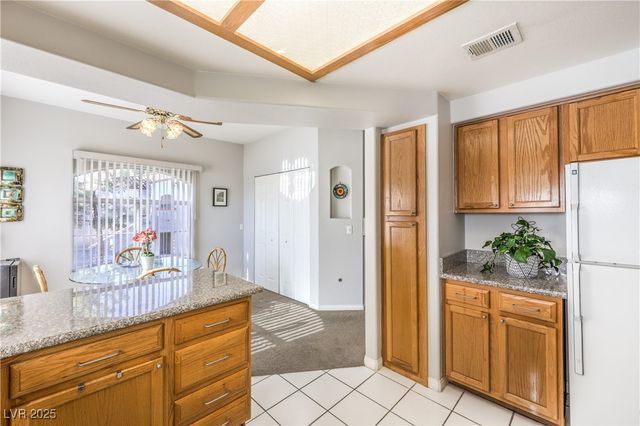 508 Indian Princess Drive 202, Las Vegas, NV 89145