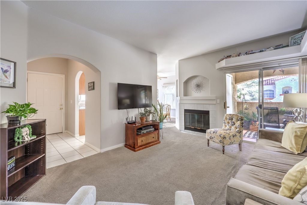 508 Indian Princess Drive 202, Las Vegas, NV 89145