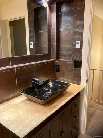 9260 W Utah Avenue, Lakewood, CO 80232