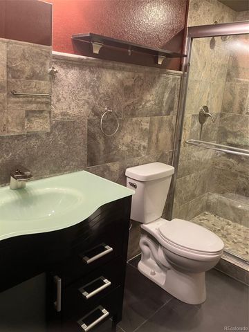 9260 W Utah Avenue, Lakewood, CO 80232