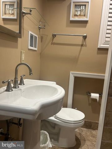 2417 S ROSEWOOD ST, Philadelphia, PA 19145