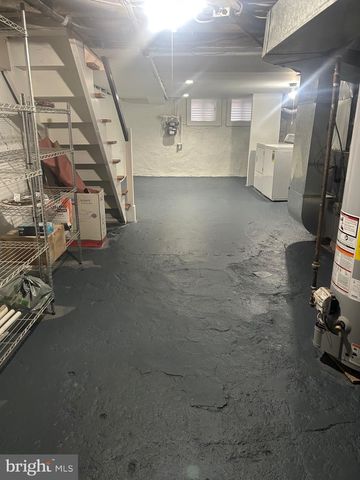 2417 S ROSEWOOD ST, Philadelphia, PA 19145