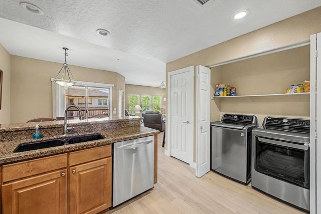 16800 E El Lago Boulevard Unit 2033, Fountain Hills, AZ 85268