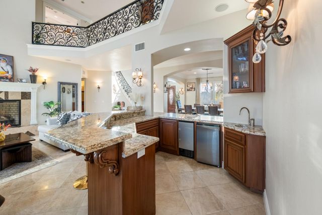 21819 Trestle Glen Lane, Friant, CA 93626