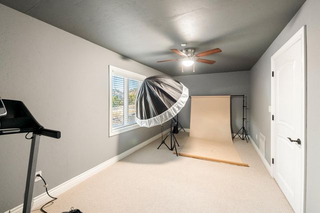 21819 Trestle Glen Lane, Friant, CA 93626