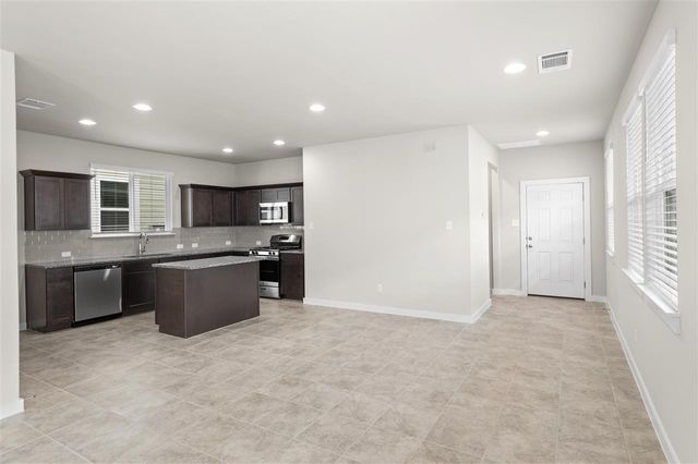 412 Hortus DR, Kyle, TX 78640