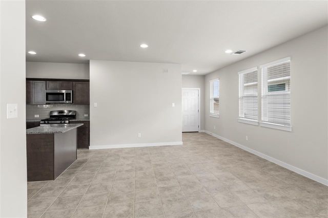 412 Hortus DR, Kyle, TX 78640