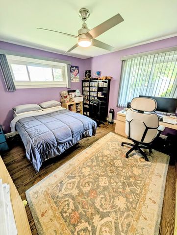 8049 Country Club Lane, North Riverside, IL 60546
