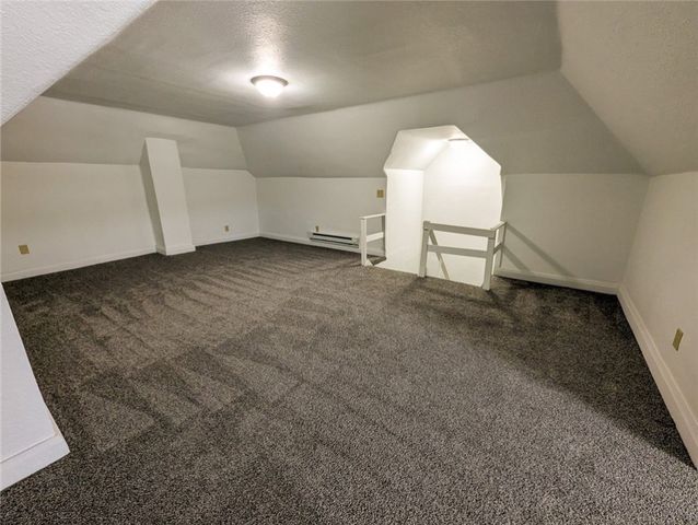 424 W 7th Ave, Tarentum, PA 15084