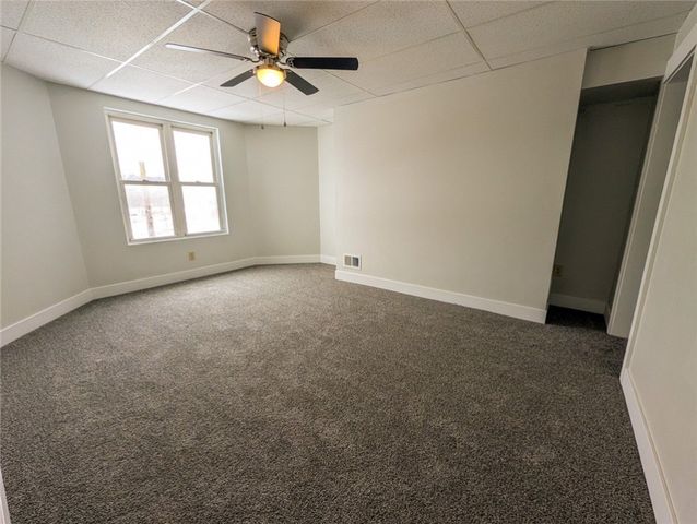 424 W 7th Ave, Tarentum, PA 15084