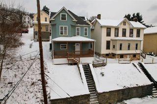 424 W 7th Ave, Tarentum, PA 15084