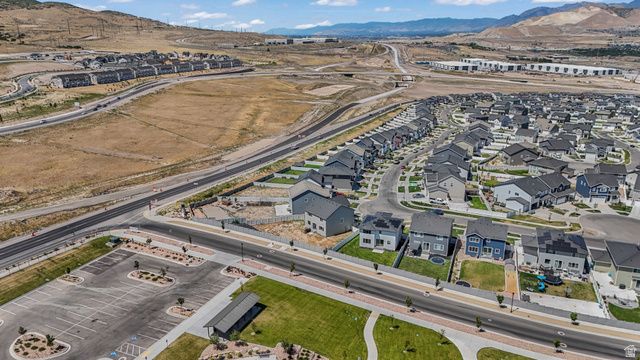 537 W FLORA DR, Saratoga Springs, UT 84045