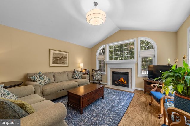 313 FEDERAL POINT BLVD, Lawrenceville, NJ 08648