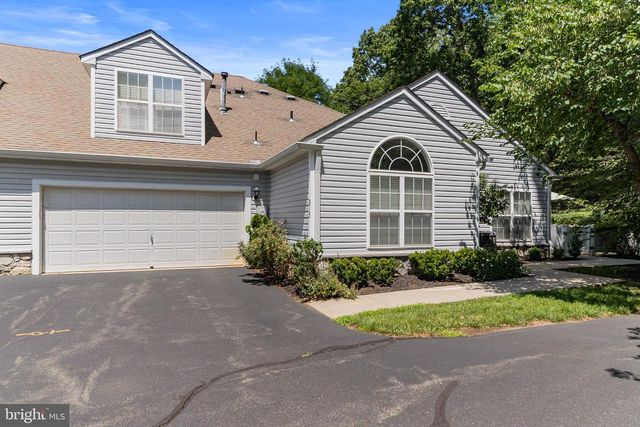 313 FEDERAL POINT BLVD, Lawrenceville, NJ 08648