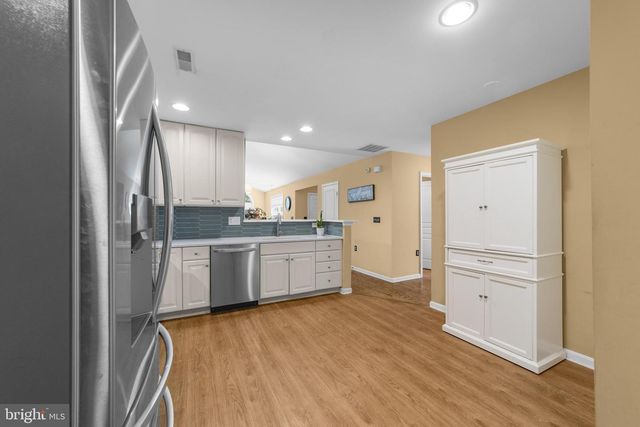 313 FEDERAL POINT BLVD, Lawrenceville, NJ 08648