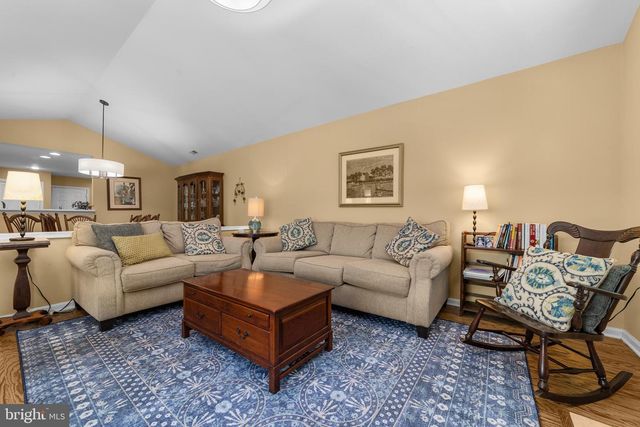313 FEDERAL POINT BLVD, Lawrenceville, NJ 08648