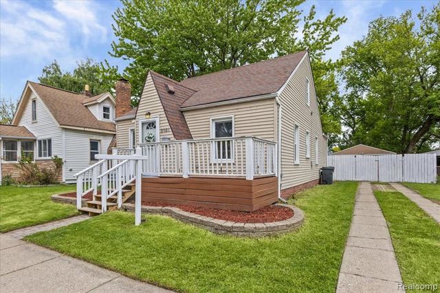 2151 Orchard Street, Ferndale, MI 48220