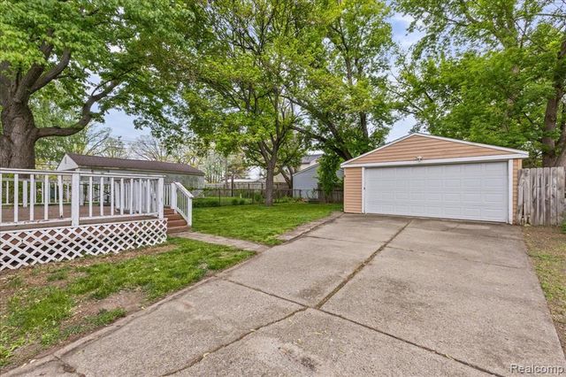 2151 Orchard Street, Ferndale, MI 48220