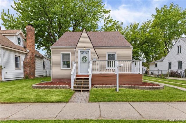 2151 Orchard Street, Ferndale, MI 48220