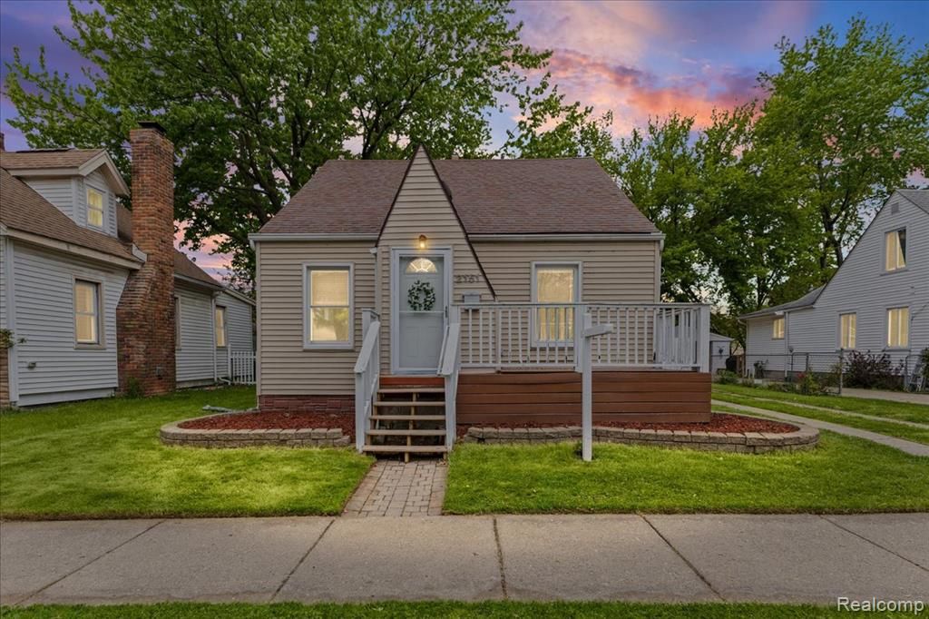 2151 Orchard Street, Ferndale, MI 48220