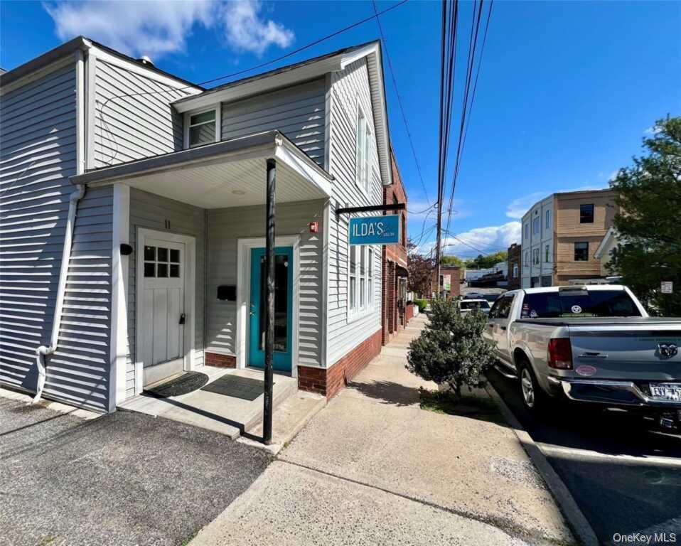 11 Kaldenberg Place, Tarrytown, NY 10591 — exterior