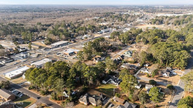 806 West Road, Kinston, NC 28501