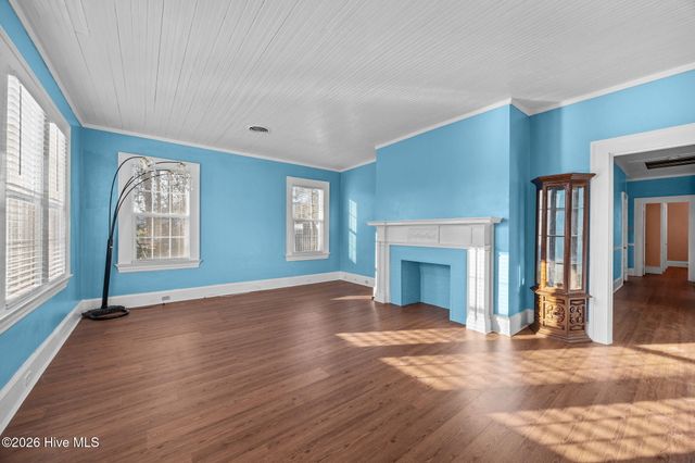 806 West Road, Kinston, NC 28501