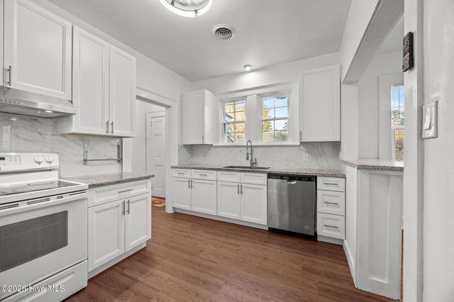 806 West Road, Kinston, NC 28501