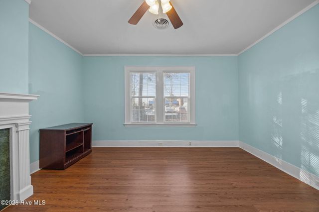 806 West Road, Kinston, NC 28501