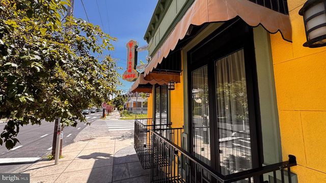 4706 CEDAR AVE, Philadelphia, PA 19143