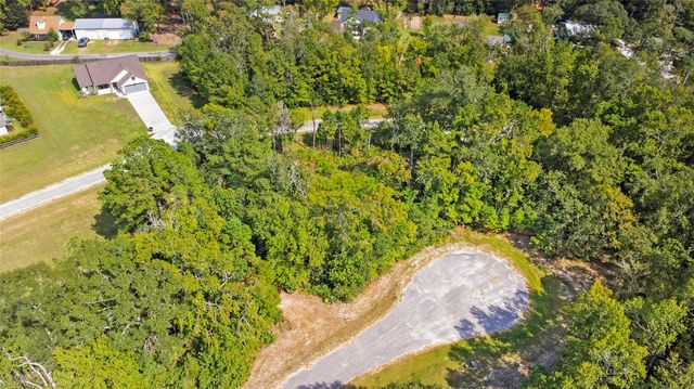 10 Oakwood Lane, Huntsville, TX 77340