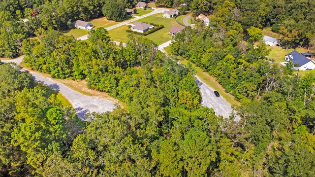 10 Oakwood Lane, Huntsville, TX 77340