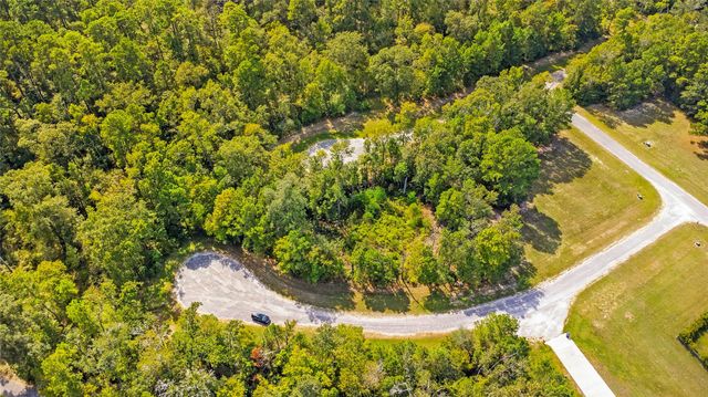 10 Oakwood Lane, Huntsville, TX 77340