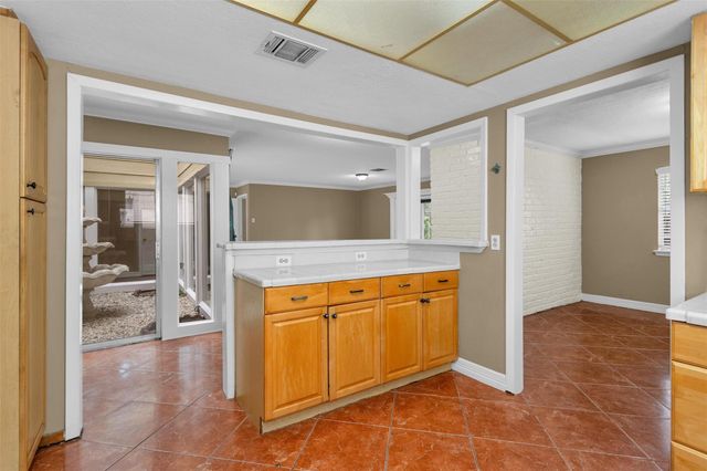 13818 Towne Way Drive, Sugar Land, TX 77498