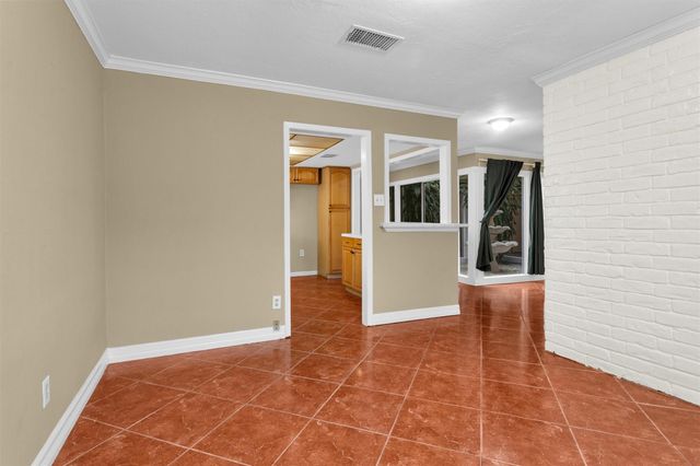 13818 Towne Way Drive, Sugar Land, TX 77498