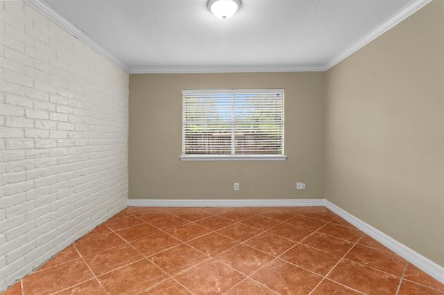 13818 Towne Way Drive, Sugar Land, TX 77498