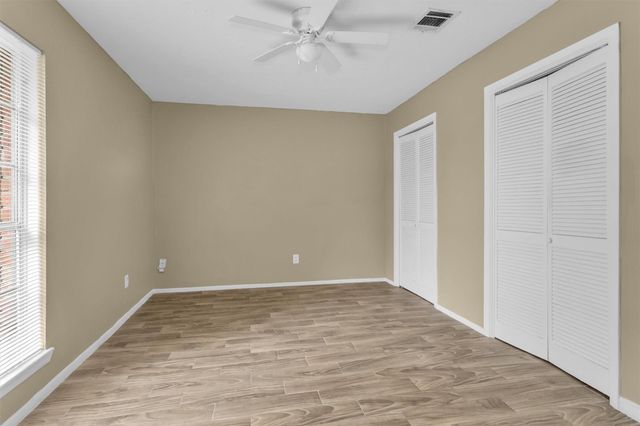 13818 Towne Way Drive, Sugar Land, TX 77498