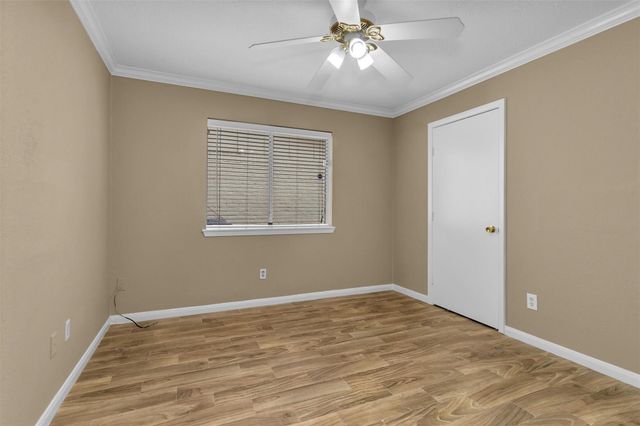 13818 Towne Way Drive, Sugar Land, TX 77498