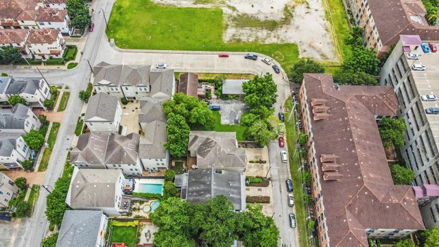 4018 Dickson Street, Houston, TX 77007