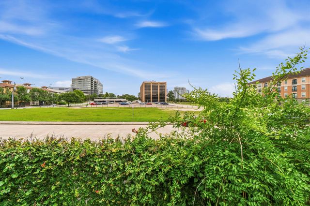4018 Dickson Street, Houston, TX 77007
