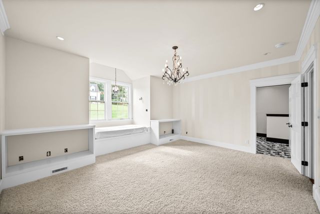 171 W Glenwood Dr, Clarksville, TN 37040
