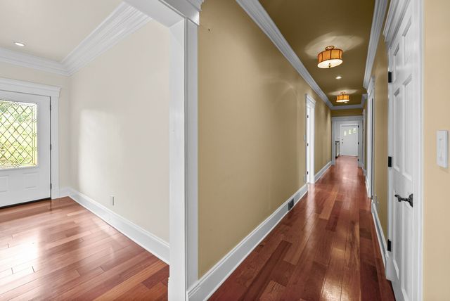 171 W Glenwood Dr, Clarksville, TN 37040