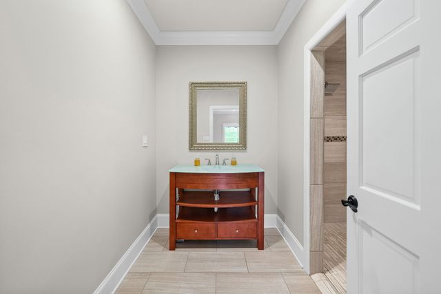 171 W Glenwood Dr, Clarksville, TN 37040