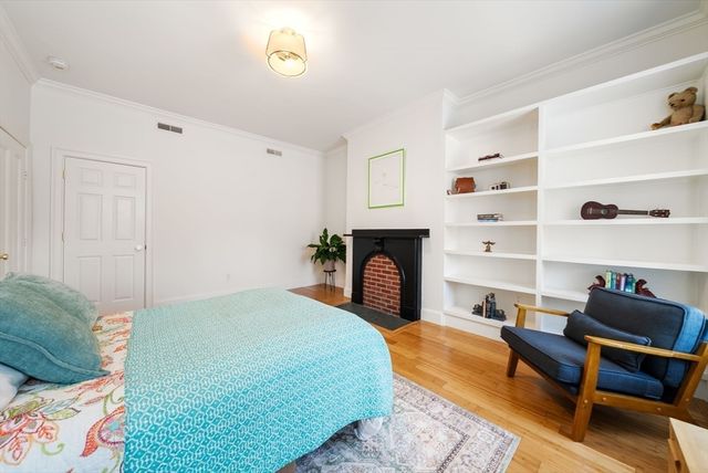 1666 Washington St 3, Boston, MA 02118