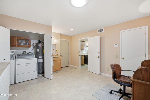 10822 W MIMOSA Drive, Sun City, AZ 85373