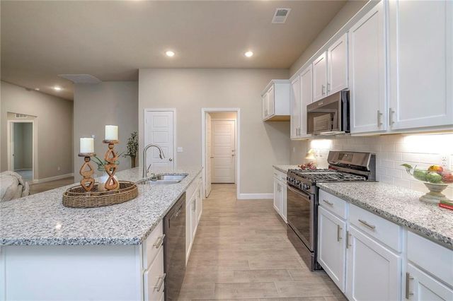 15624 Austin Court, Basehor, KS 66007
