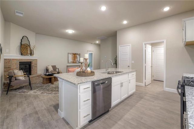 15624 Austin Court, Basehor, KS 66007