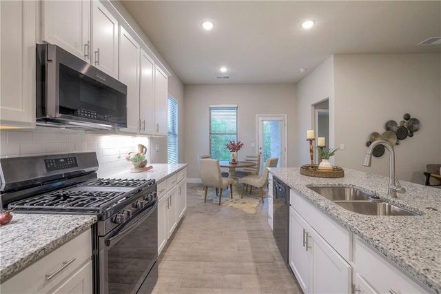 15624 Austin Court, Basehor, KS 66007