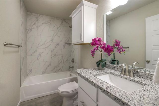 15624 Austin Court, Basehor, KS 66007