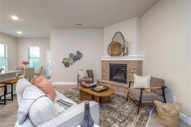 15624 Austin Court, Basehor, KS 66007